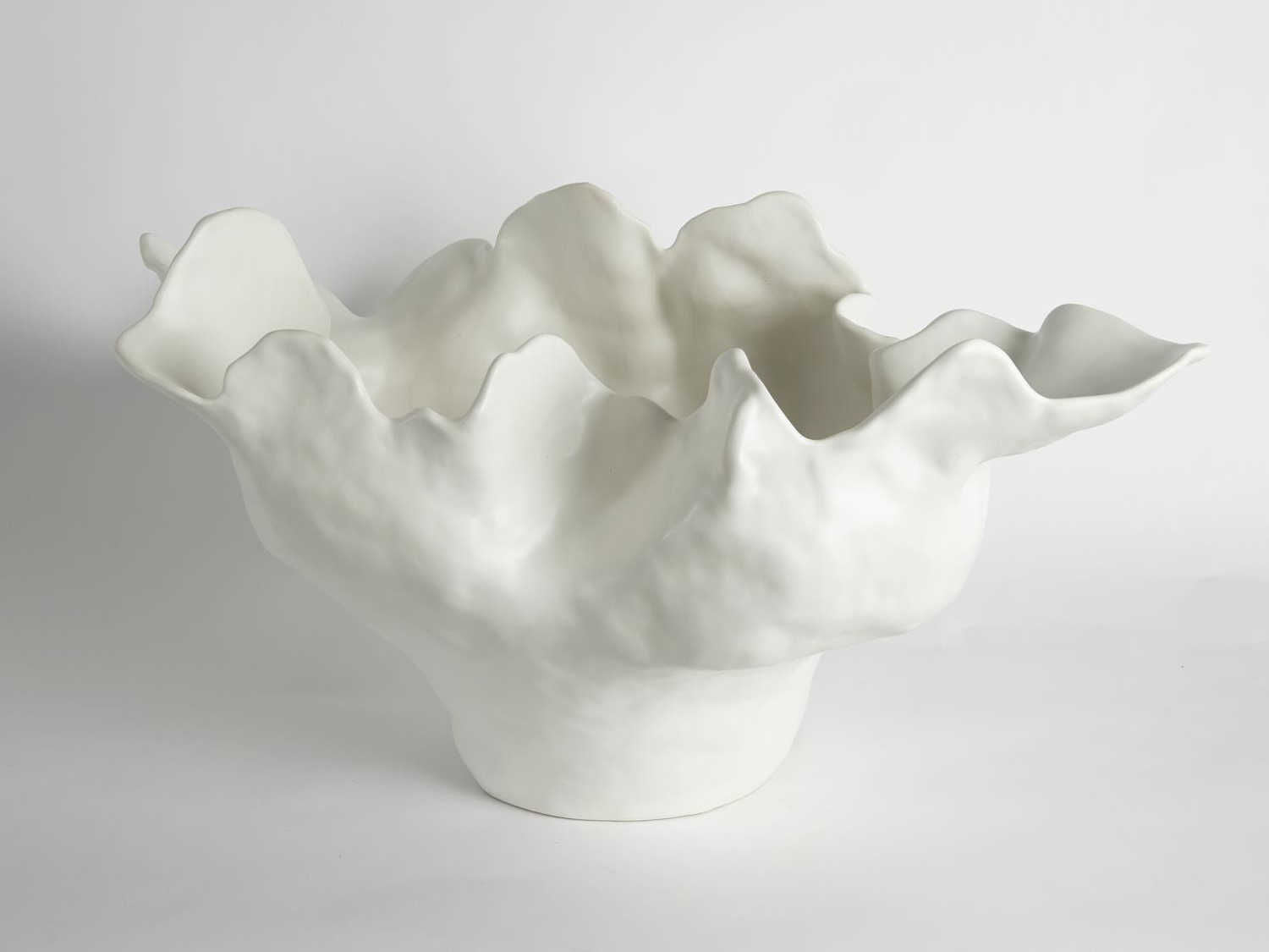 Bowl in White-Ivory by Jeid Studio