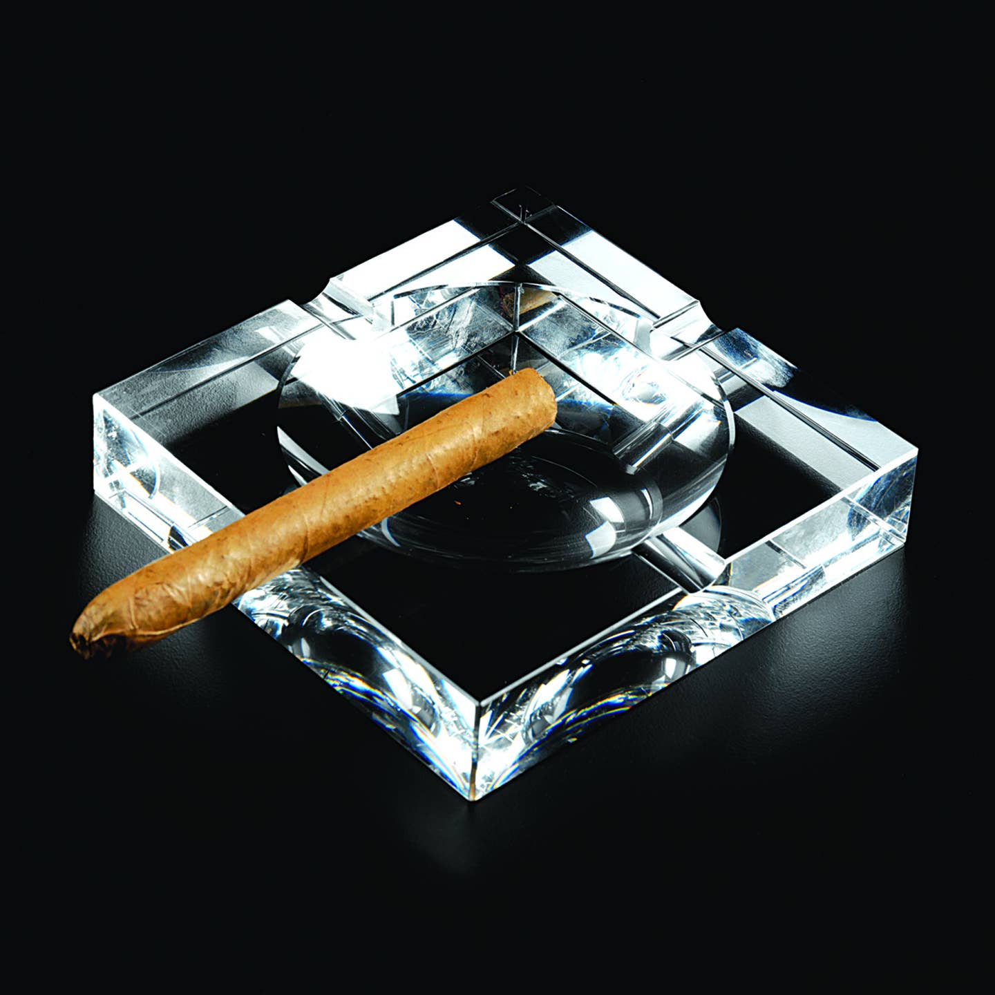 Decorative Object in N/A by Jeid Studio