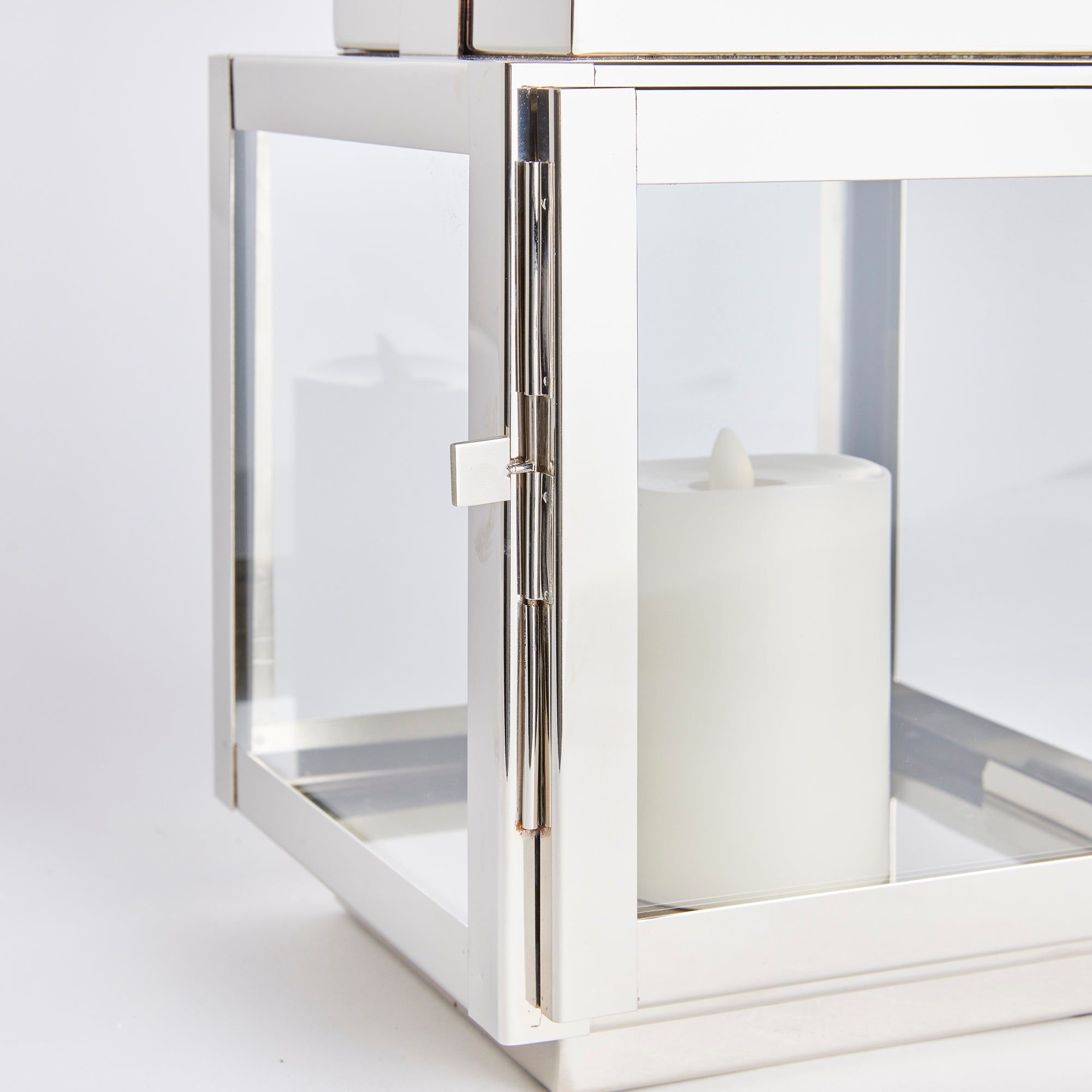 Decorative Object in N/A by Jeid Studio