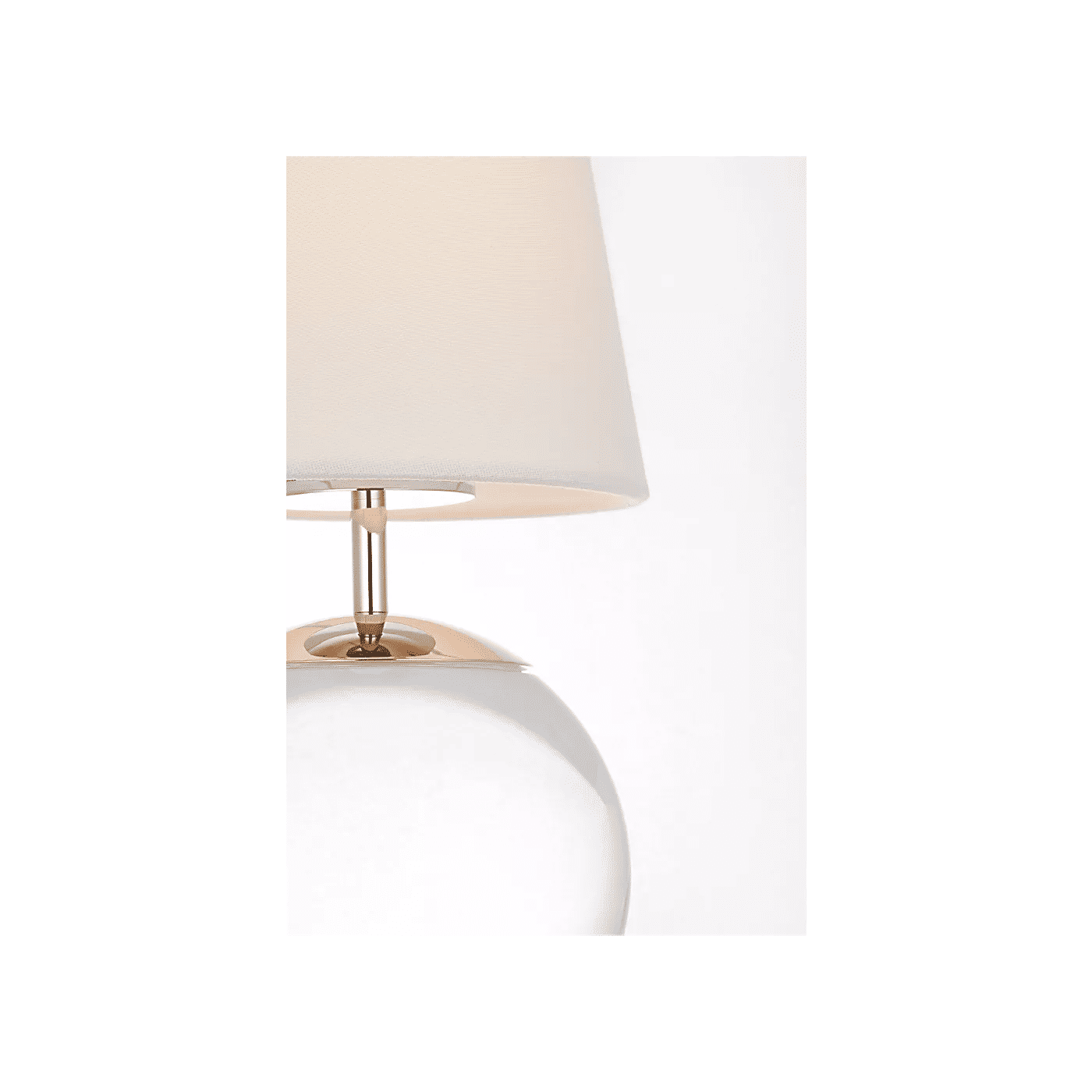 Lamp in White-Ivory by Jeid Studio