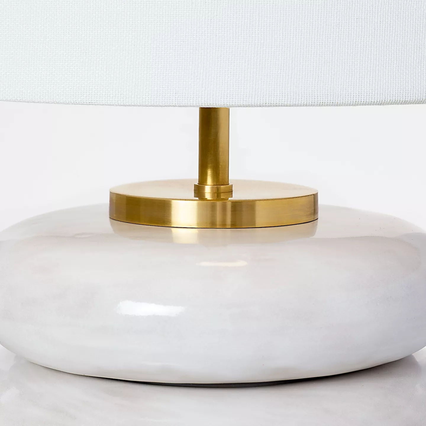 Lamp in White-Ivory by Jeid Studio