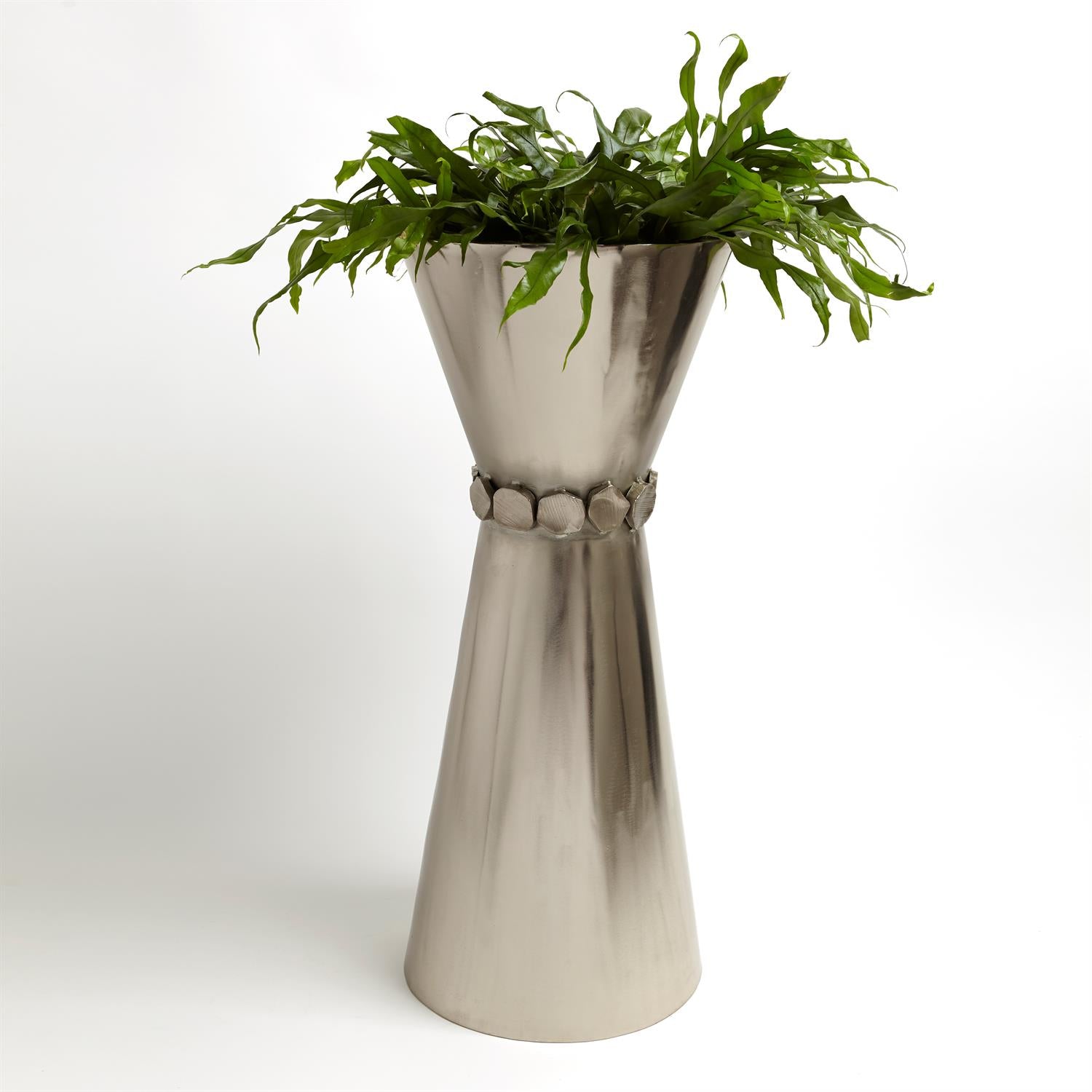 Vase by Jeid Studio