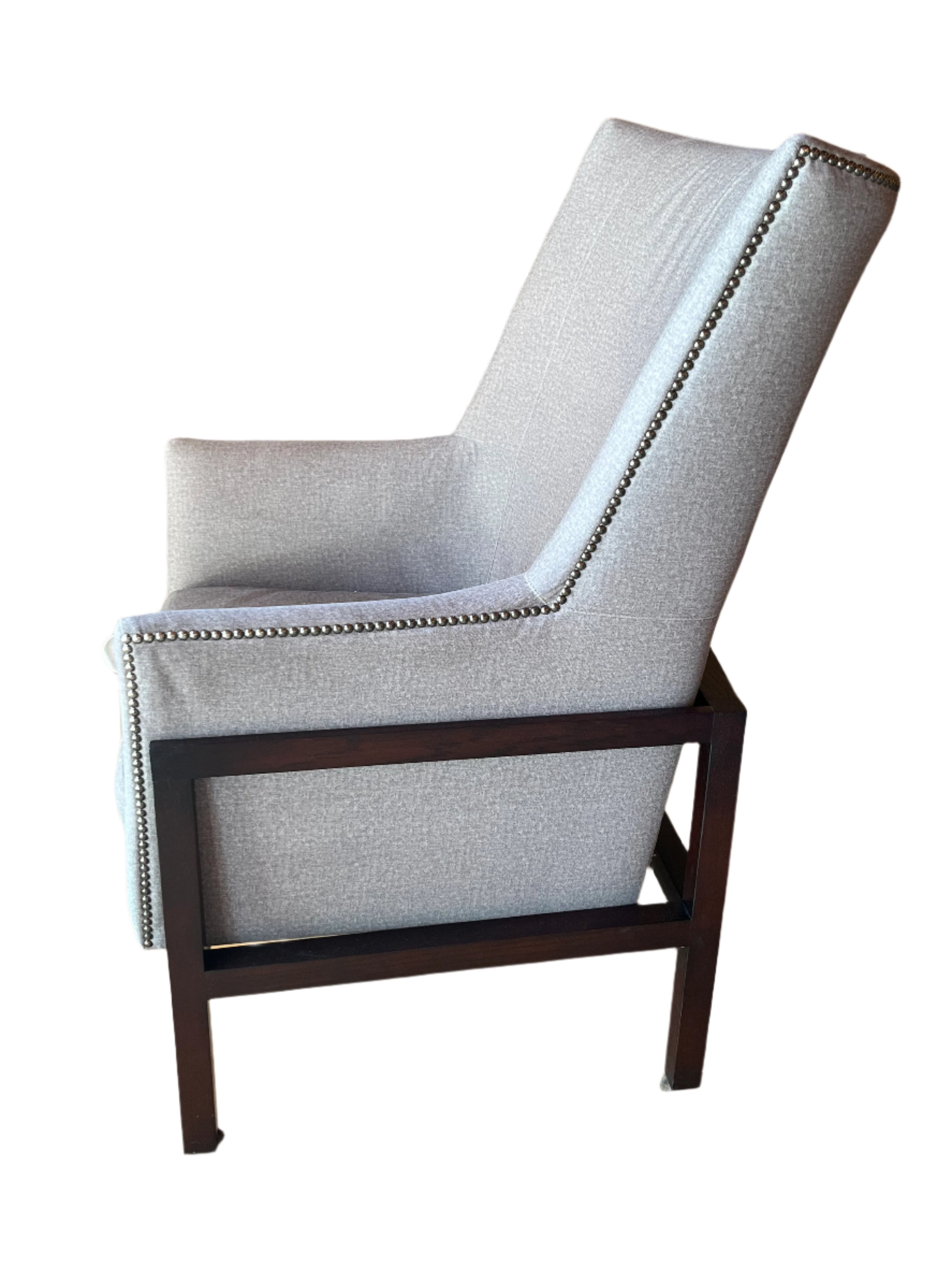 Omara Chair