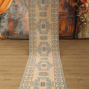 Vintage Runner