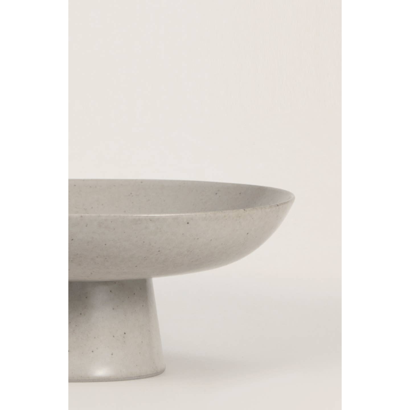 Bowl in White-Ivory by Jeid Studio