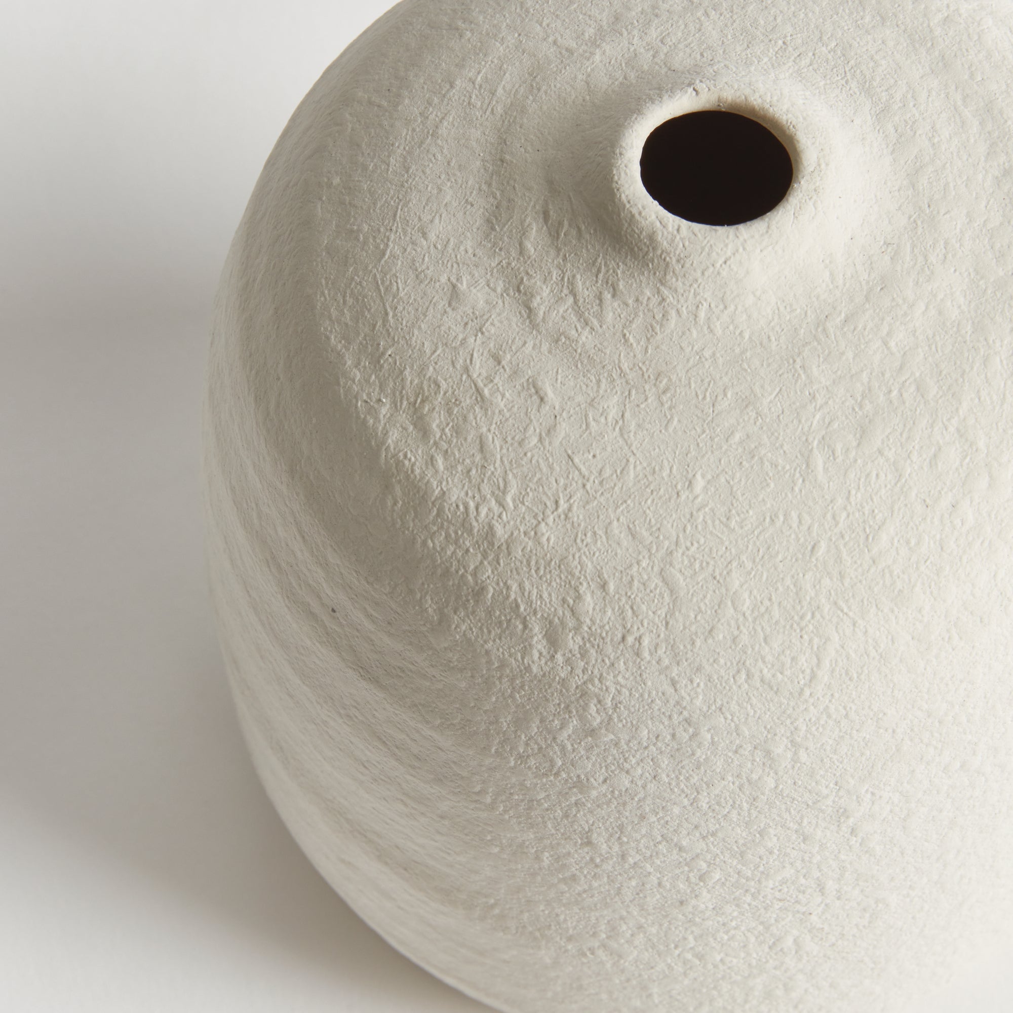 Decorative Object in White-Ivory by Jeid Studio