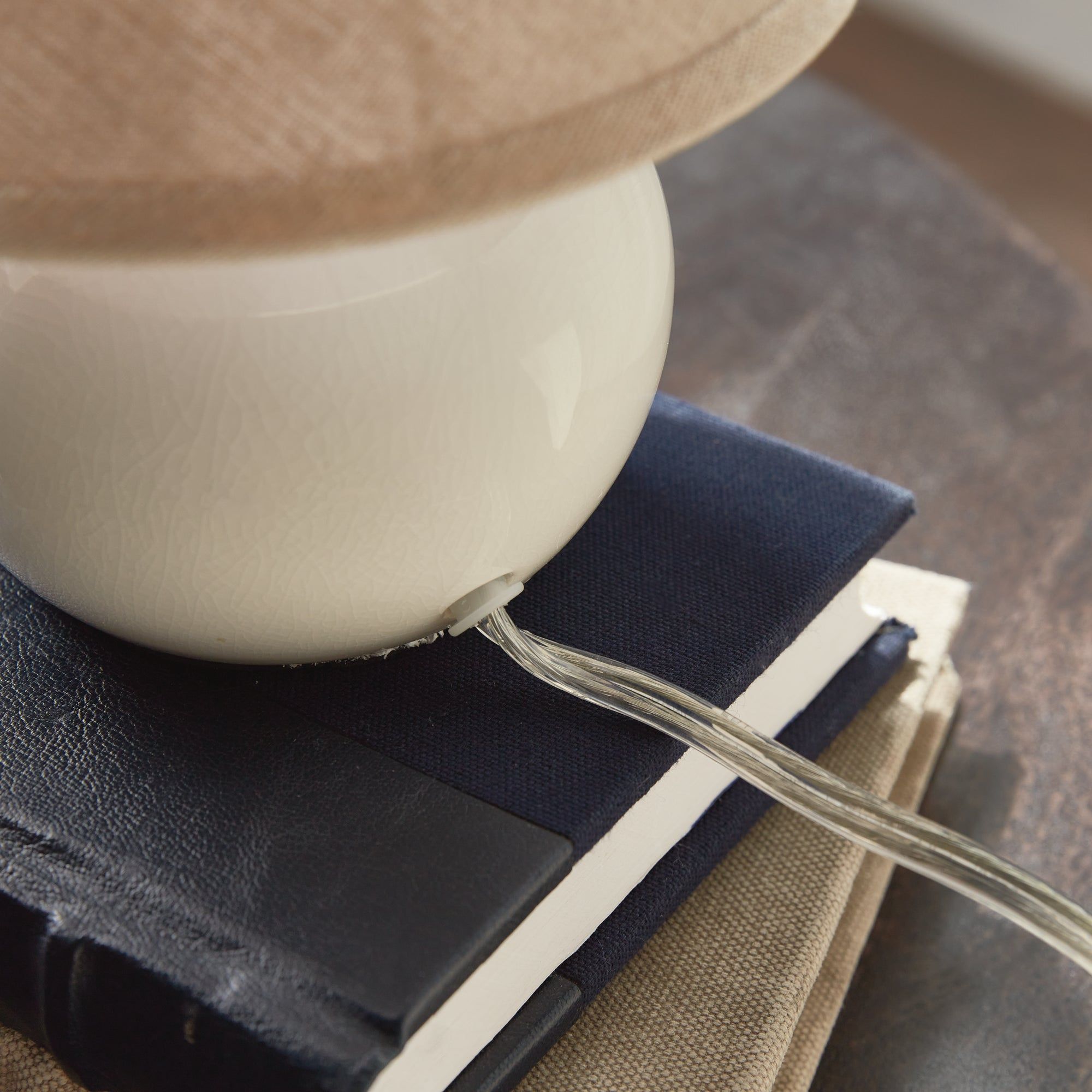 Lamp in White-Ivory by Jeid Studio