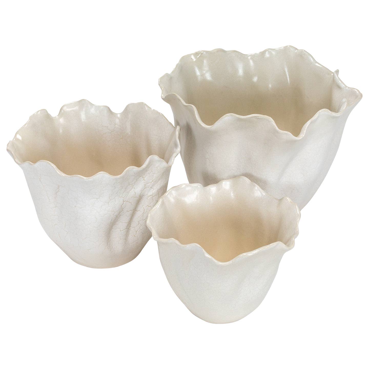 Planter in White-Ivory by Jeid Studio