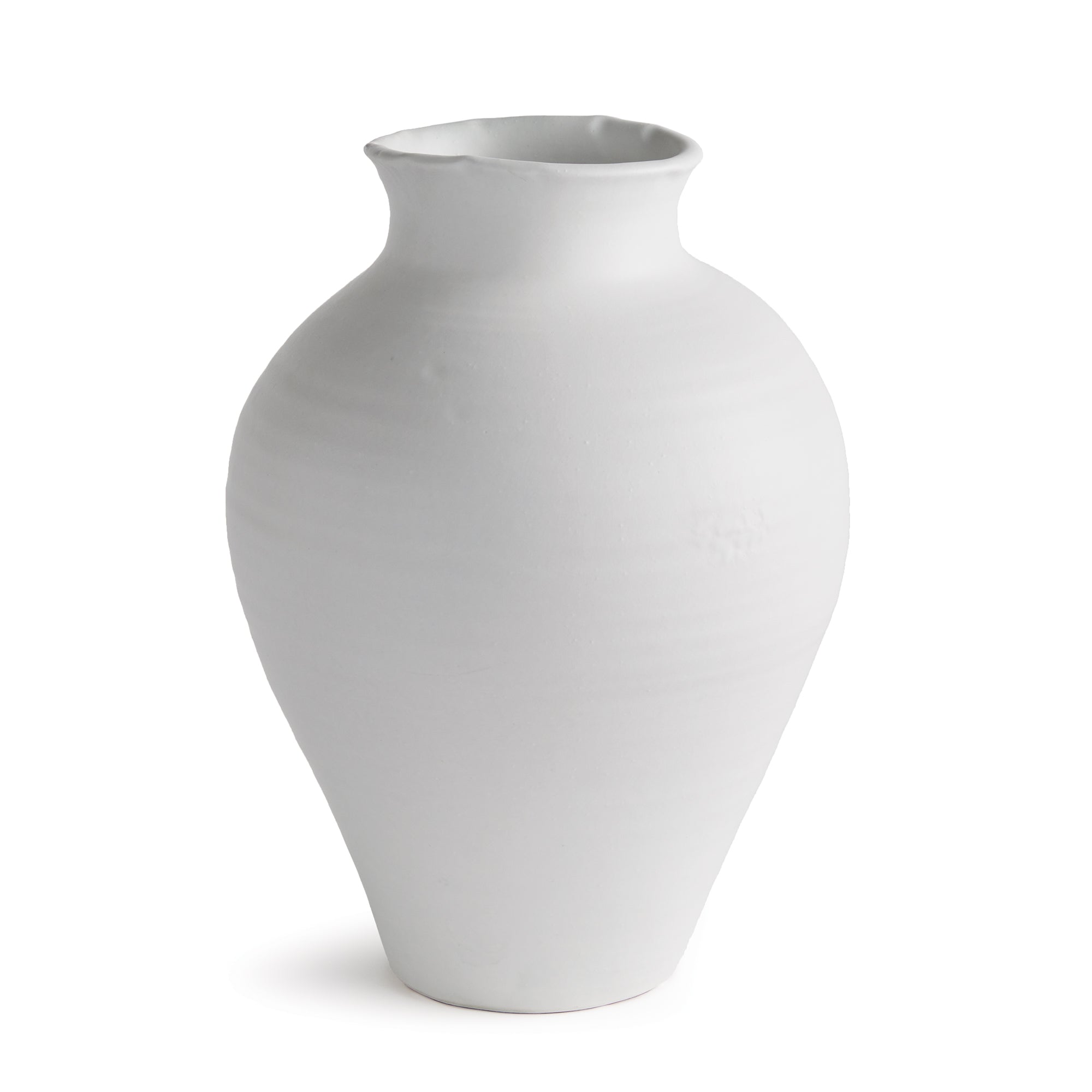 Vase in White-Ivory by Jeid Studio