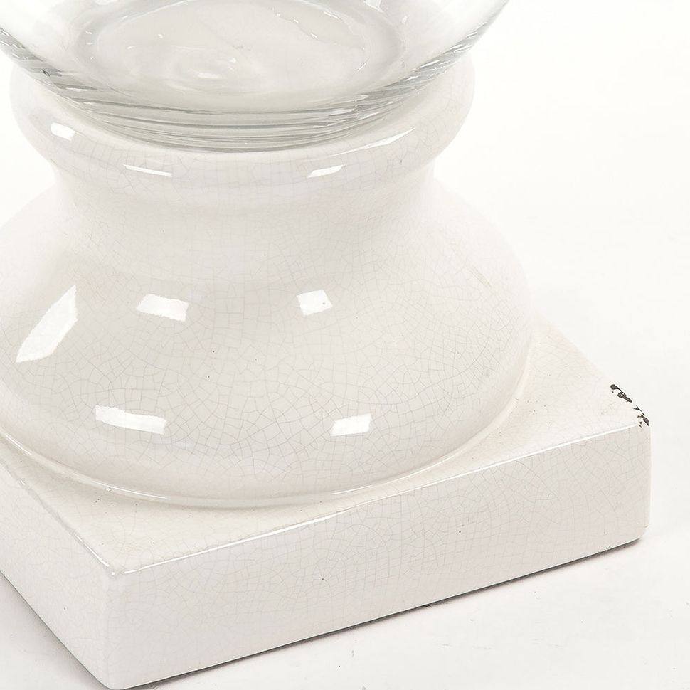 Vase in White-Ivory by Jeid Studio